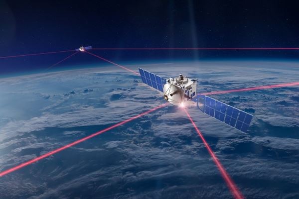 «Роскосмос» готовится применить новый способ связи между комическими аппаратами