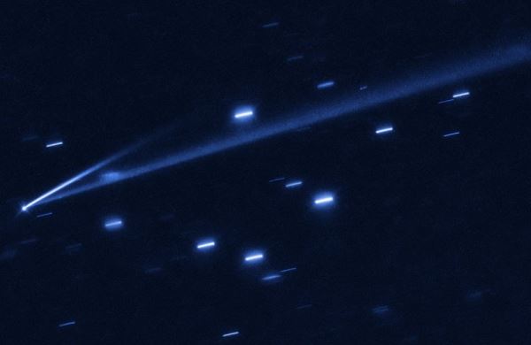 <br />
Астрономы впервые смогли увидеть изменение астероидом своего цвета<br />

